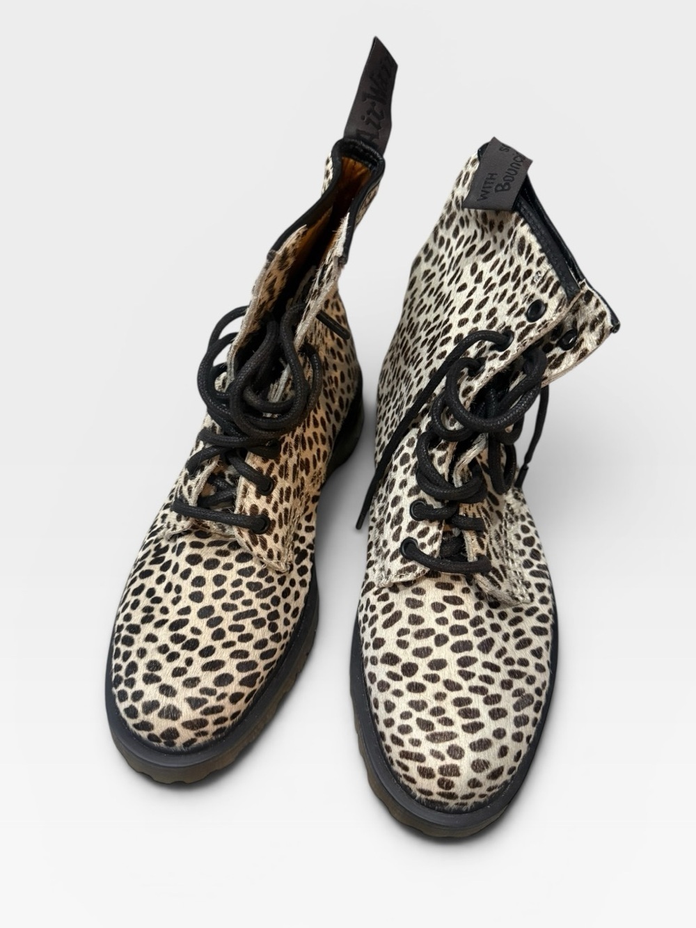 Pony Hair Dr. Martens size 8 - Picture 3 of 8